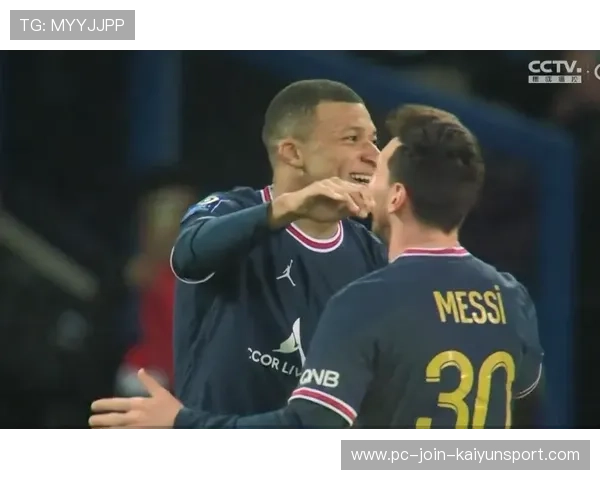 PSG姆巴佩突破三人包夹打入精彩单刀