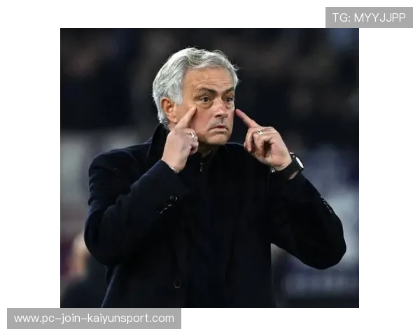 罗马主帅穆里尼奥称赞球队执行力，穆里尼奥的罗马教练团队